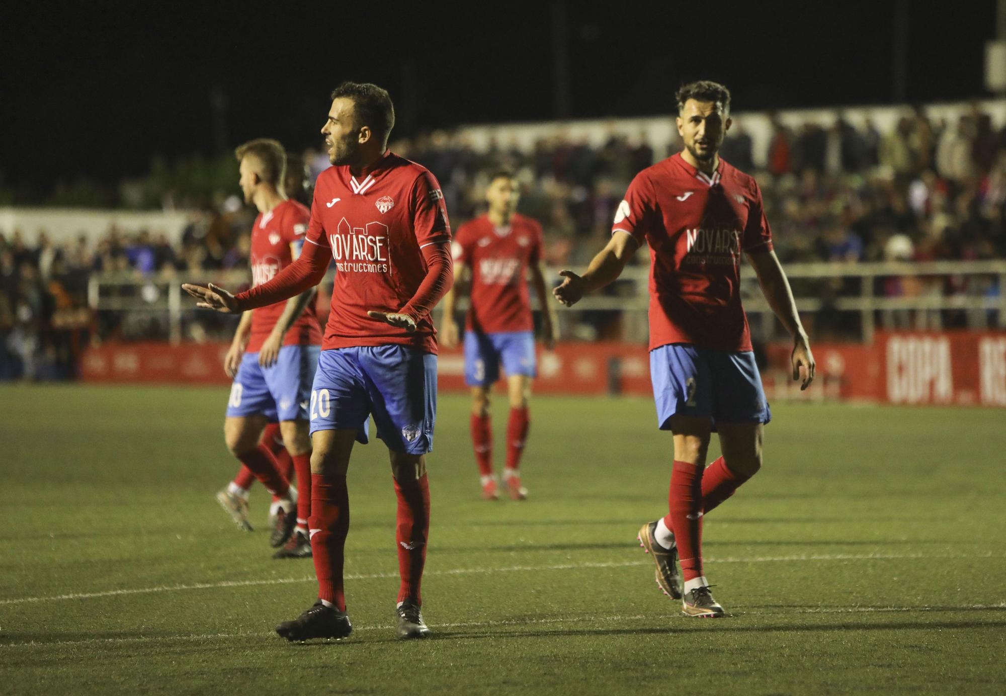 Las mejores fotos del Atlético Saguntino - Rayo Vallecano de Copa del Rey