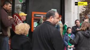 Acció de la PAH Terrassa en contra de Catalunya Caixa