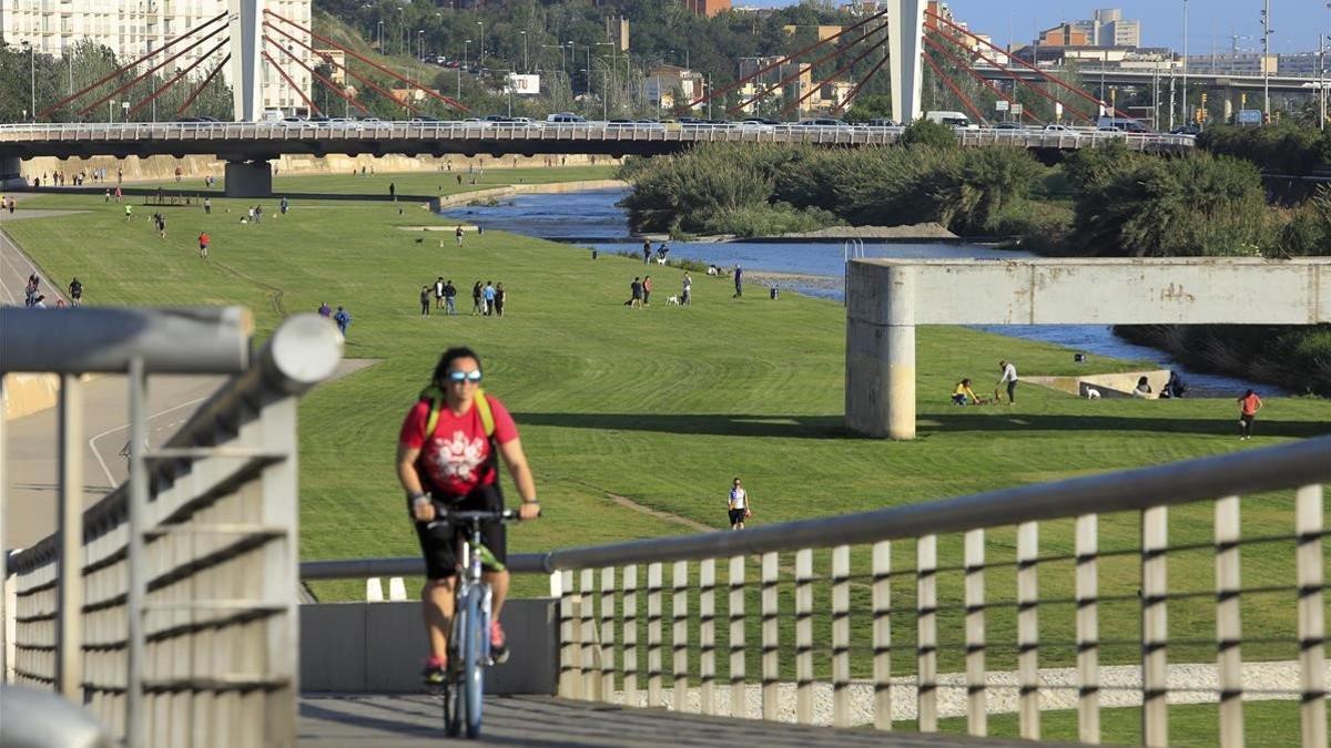 El río Besós, a su paso por Santa Coloma de Gramenet