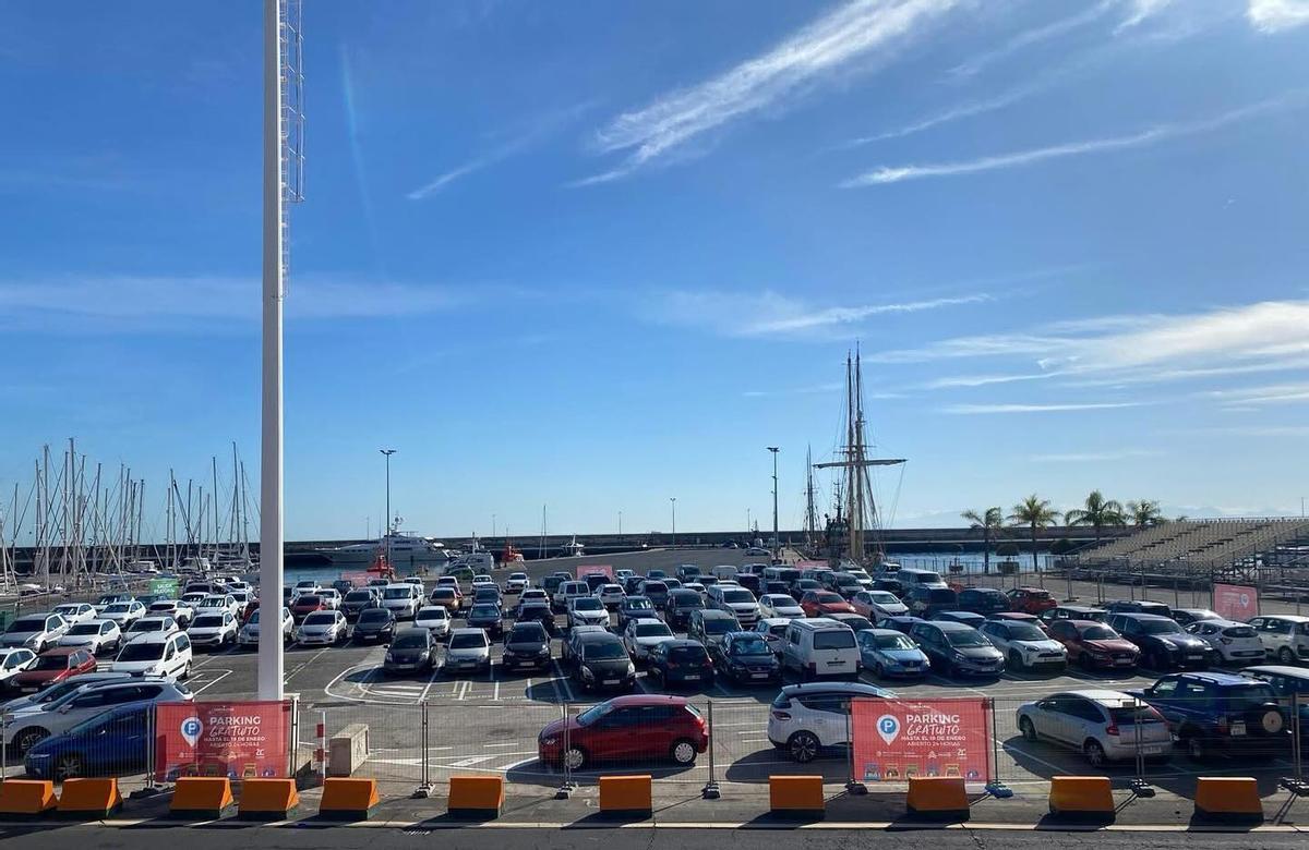 Explanada del Puerto.