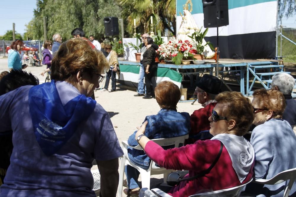 El Cristo del Grao recorre las calles de Poblats Marítims