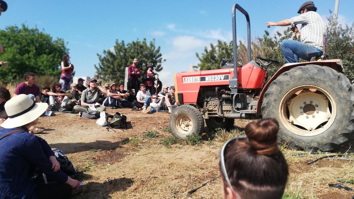 Alumnes de Kalo durant la seva visita a Manresa