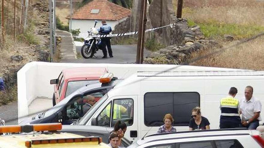 Un hombre aparece ahorcado y su mujer y sus dos hijas muertas en su casa de Tenerife
