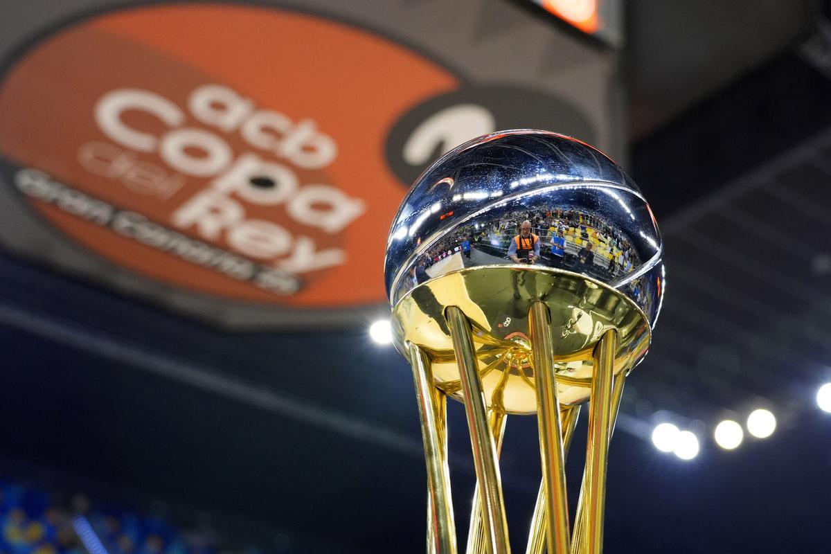 El Unicaja fue el último equipo en levantar el trofeo de la Copa del Rey.