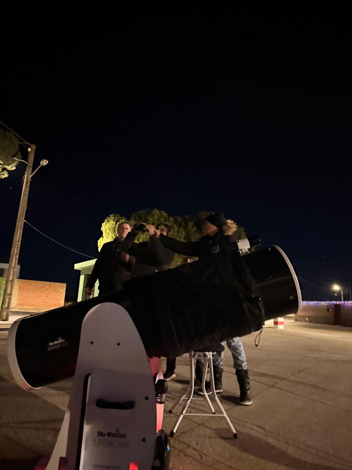 La observación astronómica en Arcos de la Polvorosa, en imágenes