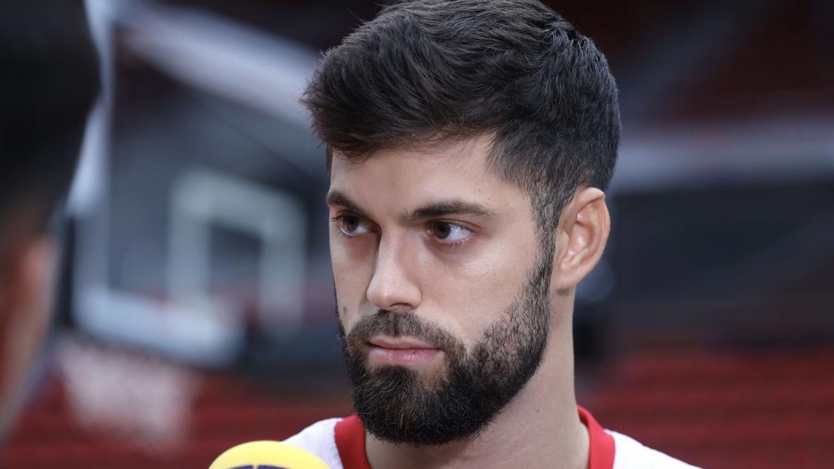 Santi Yusta, en una comparecencia ante los medios