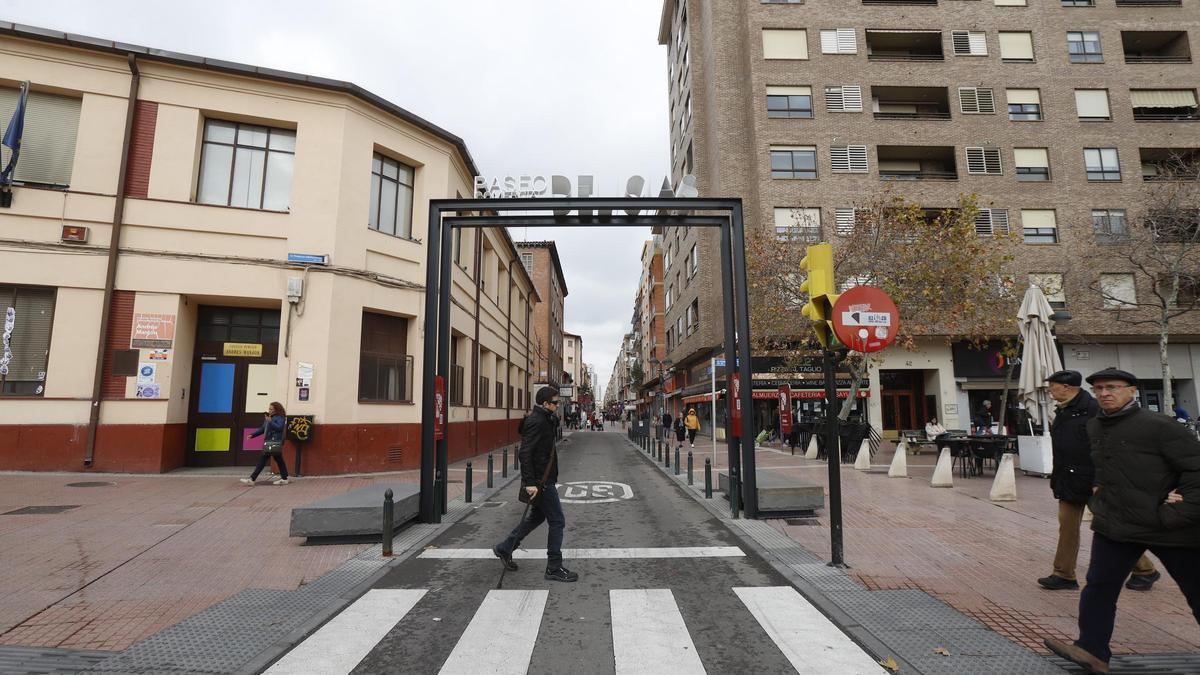 Nuevo acceso a la calle Delicias de Zaragoza.