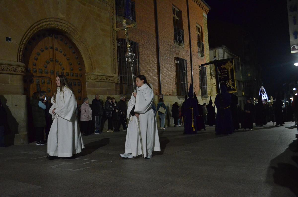 La Procesión de las Tinieblas de Benavente, en imágenes