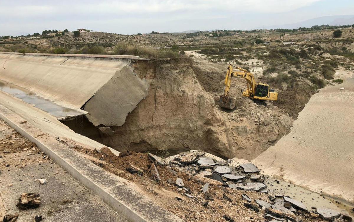 La Confederación del Segura inicia las obras para reparar los canales del trasvase Tajo-Segura