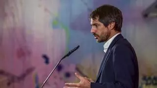 Urtasun replica a las críticas de Podemos: "Sumar es clave para que haya investidura"