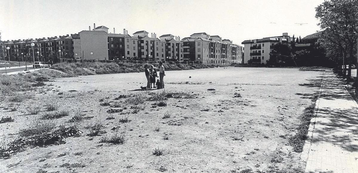 El barrio de Santa Rosa, en los años 80, con menos viviendas de las que hay en la actualidad.