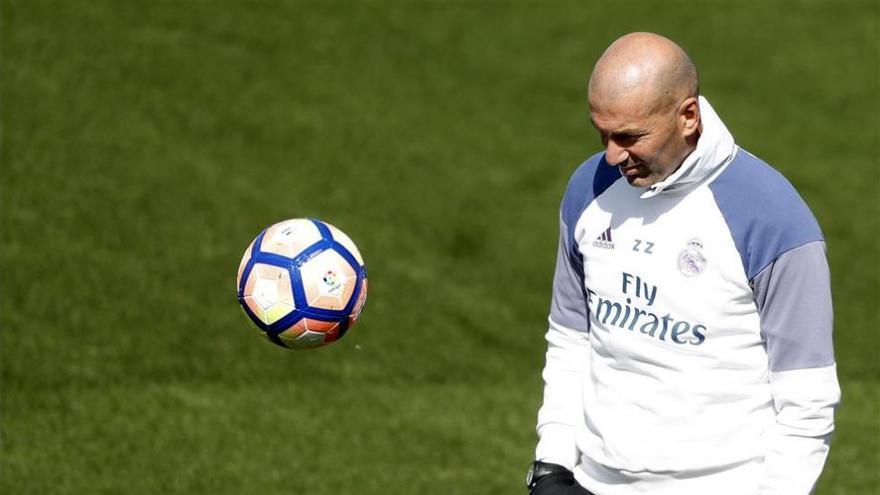 El Madrid comienza a preparar el duelo del Calderón sin Bale ni Carvajal