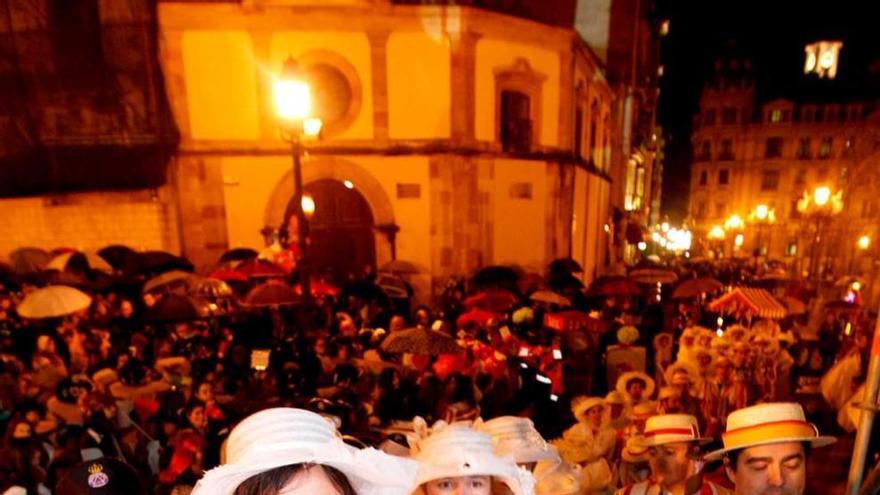 Participantes en un pasacalles en el Carnaval del año pasado.