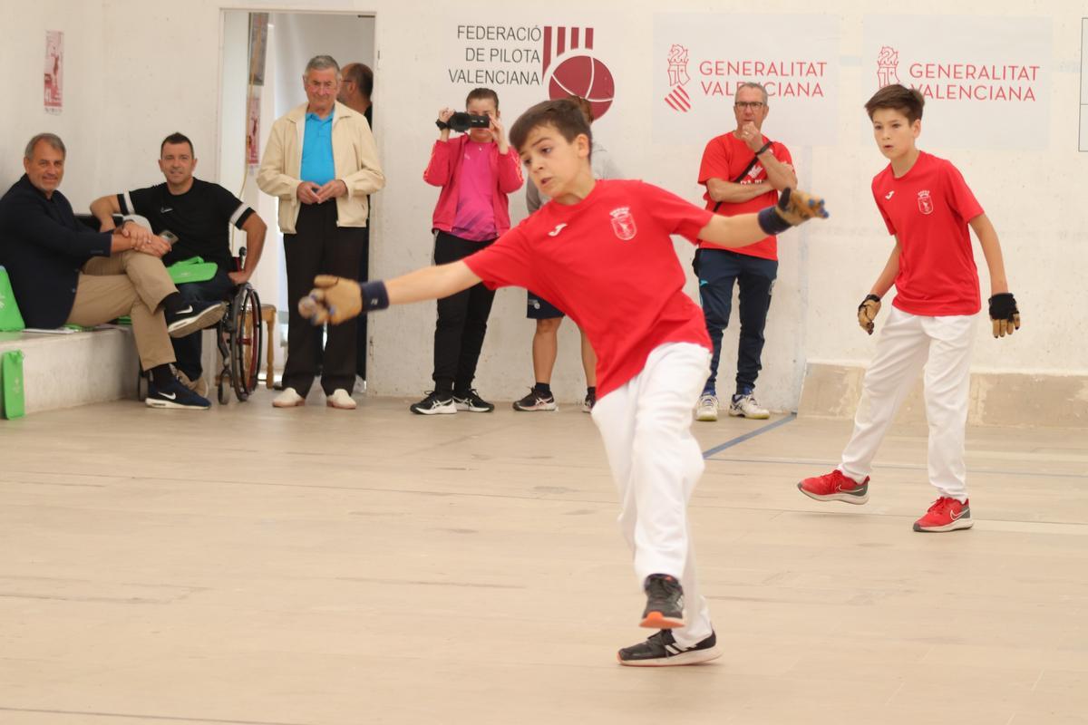 Els Alevins d'Onda varen donar una gran imatge