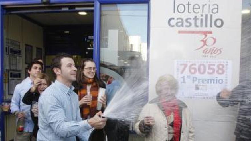 La lotería Castillo de Alaquàs fue una de las que distribuyó la suerte del primer premio.