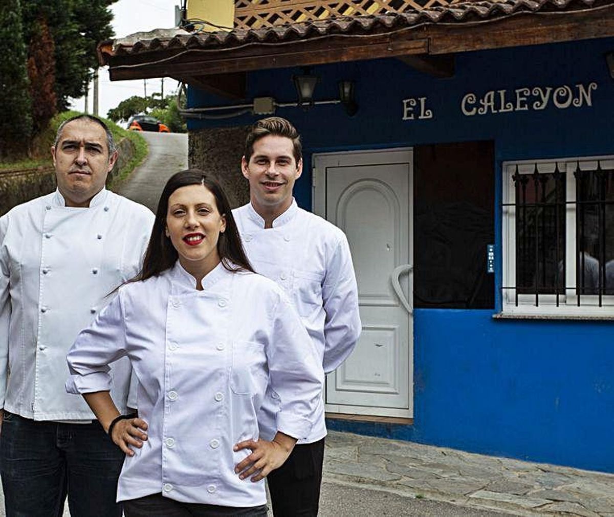 Responsables de Bar el Caleyón y Tío Lucas Empanadas
