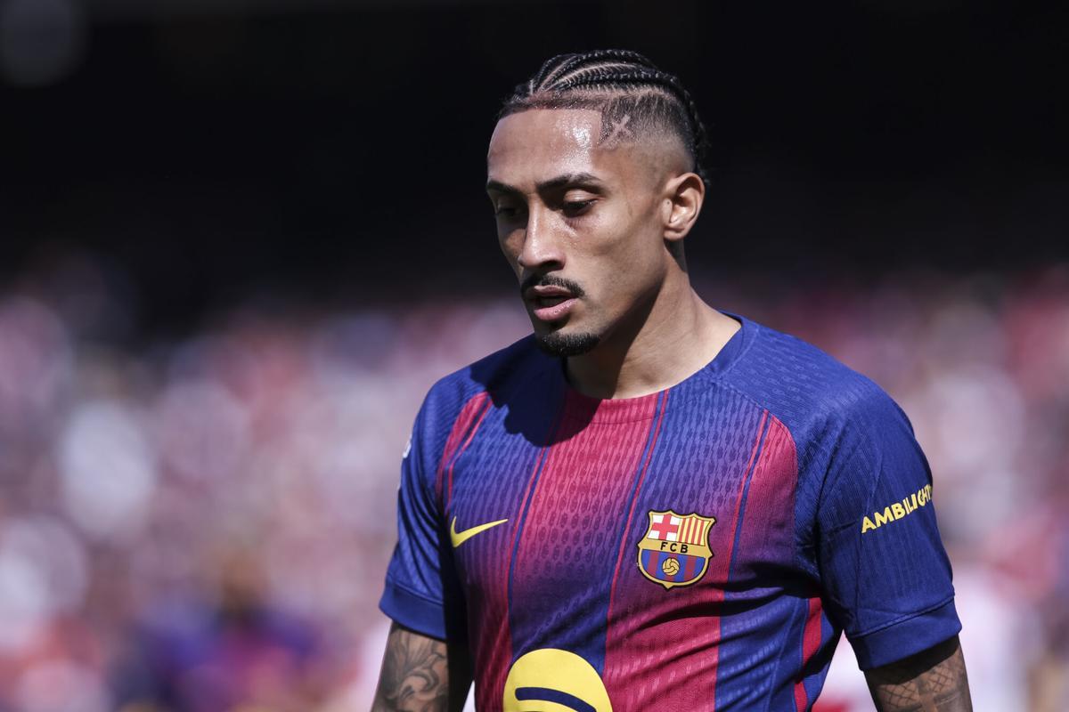 Raphinha of FC Barcelona looks on during the Spanish league, LaLiga EA Sports, football match played between FC Barcelona and Rayo Vallecano at Spotify Camp Nou stadium on March 22, 2026 in Barcelona, Spain. AFP7 22/03/2026 ONLY FOR USE IN SPAIN