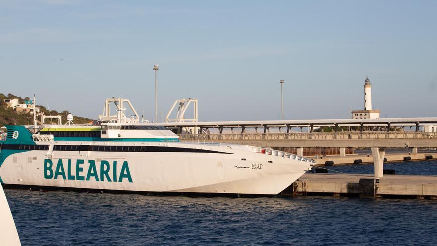 Baleària advierte: la web del Consell para tramitar la entrada de vehículos en Ibiza todavía no funciona