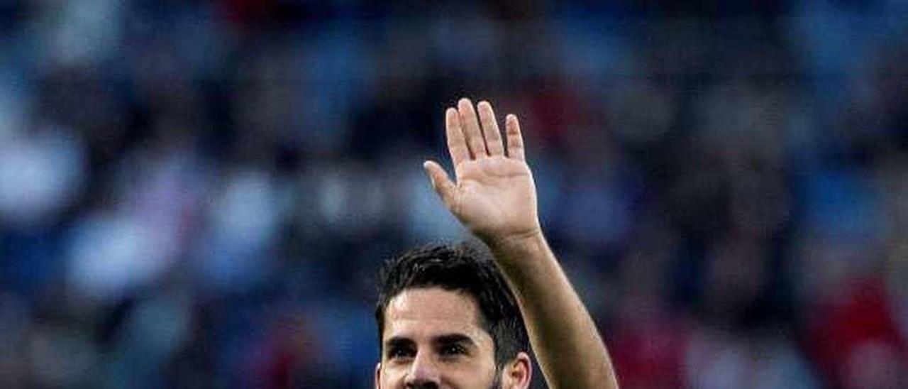 Isco, en el partido contra el Melilla en el Santiago Bernabéu.