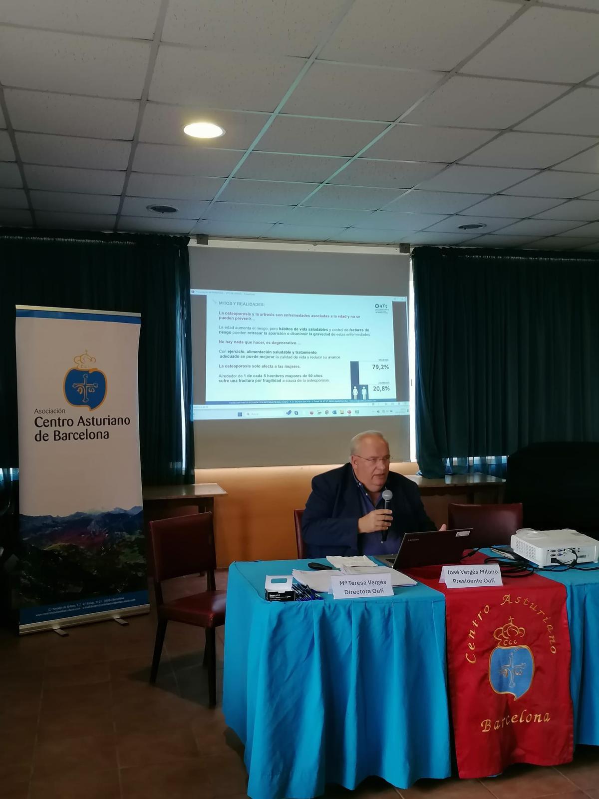 José Vergés, durante la conferencia.