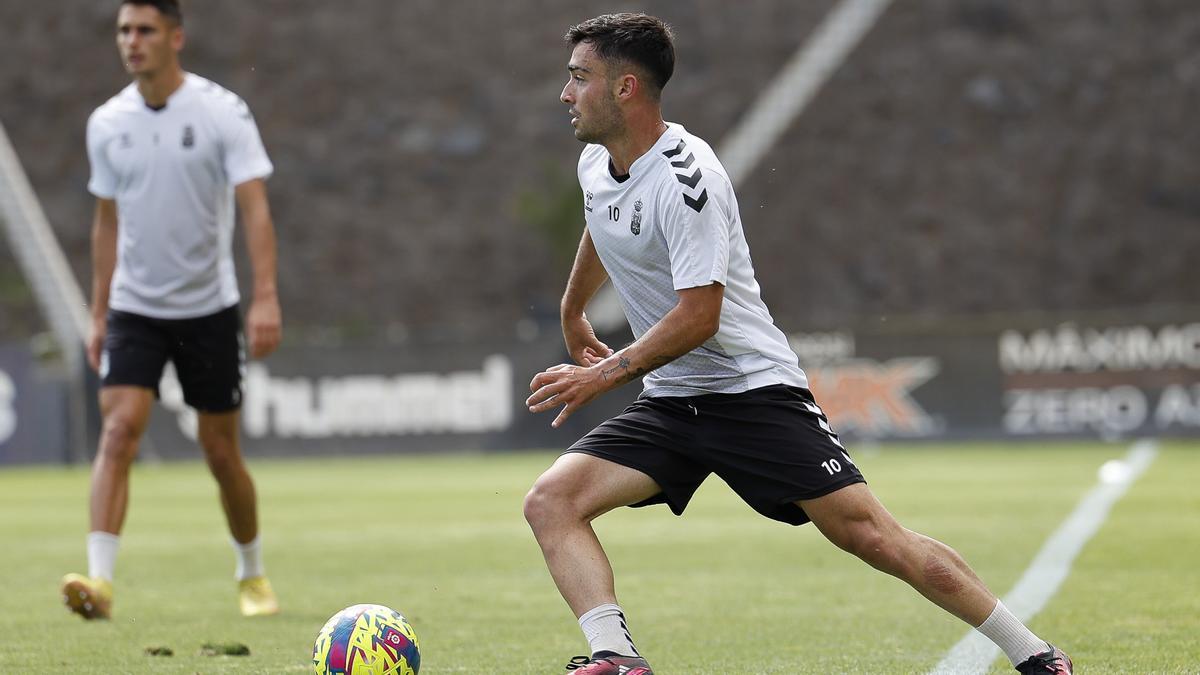 Alberto Moleiro, en acción durante el entreno del miércoles en Barranco Seco.