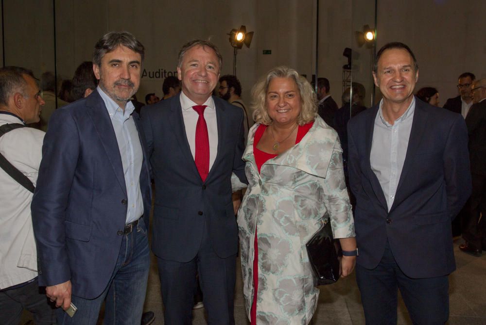 El jefe de política de Levante-EMV Alfons Garcia, el delegado del Gobierno Juan Carlos Moragues, la diputada popular María José Ferrer San Segundo y el subdirector de Levante-EMV Miguel Ángel Sánchez.