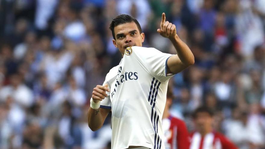 Pepe se marcha descontento: &quot;Las formas del Real Madrid no han sido las correctas&quot;