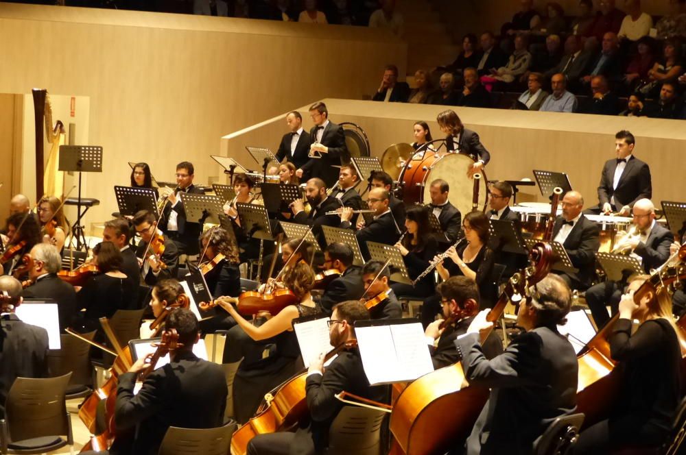 Más de tres mil espectadores en los conciertos de Año Nuevo-Reyes de la Orquesta Sinfónica de Torrevieja en el Auditorio Internacional