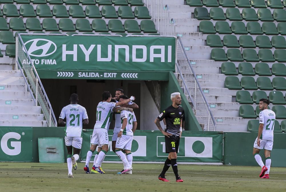 Los franjiverdes no pasan del empate frente a un Extremadura que fue mejor en muchos momentos del partido.