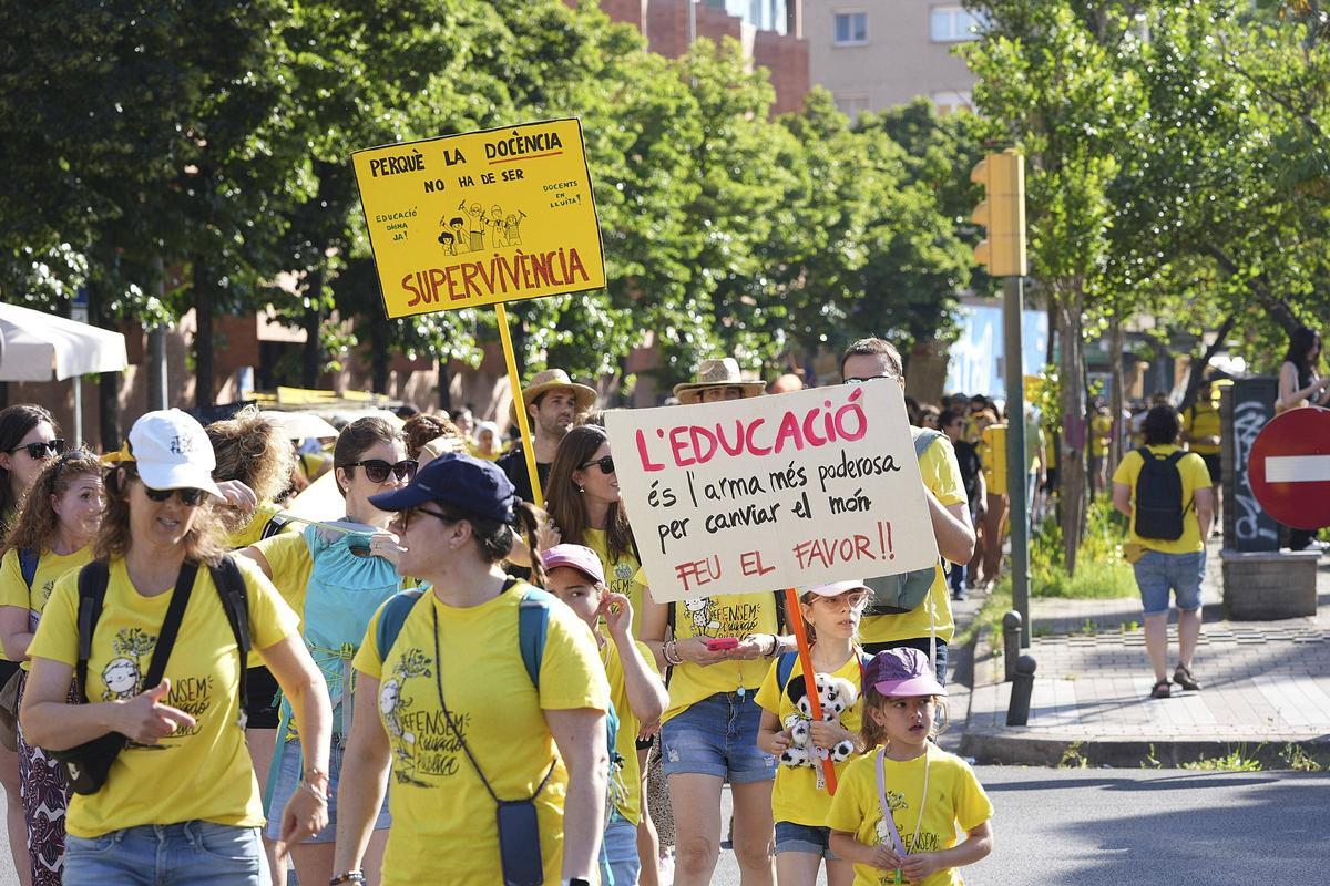 Les imatges de la nova jornada de vaga educativa a Girona