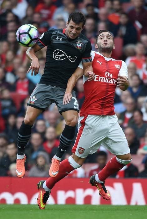 Lucas debuta con el Arsenal y lo hace como titular