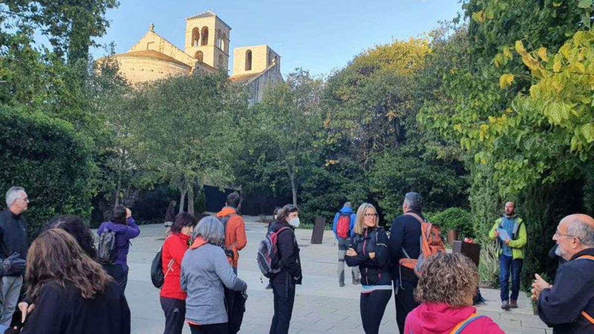 Una cinquantena de persones participen en la Caminada Oliba del Bages entre Sant Benet i Artés | ARXIU PARTICULAR