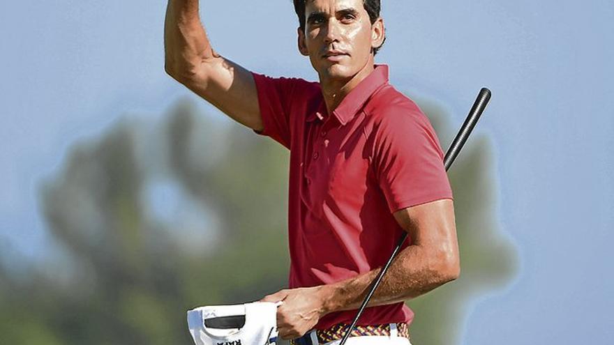Cabrera Bello concluye quinto en el golf y Sergio García, octavo