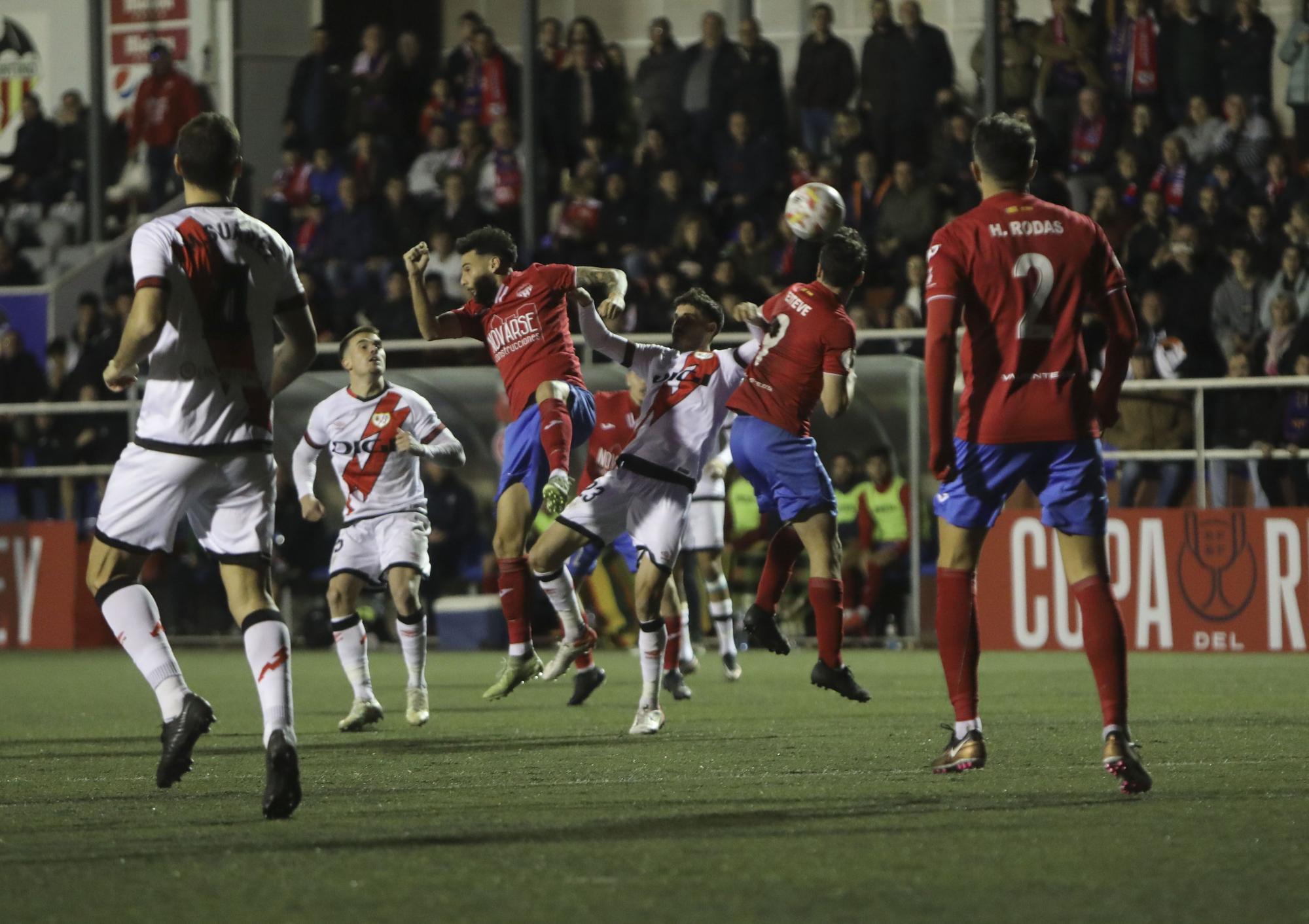 Las mejores fotos del Atlético Saguntino - Rayo Vallecano de Copa del Rey