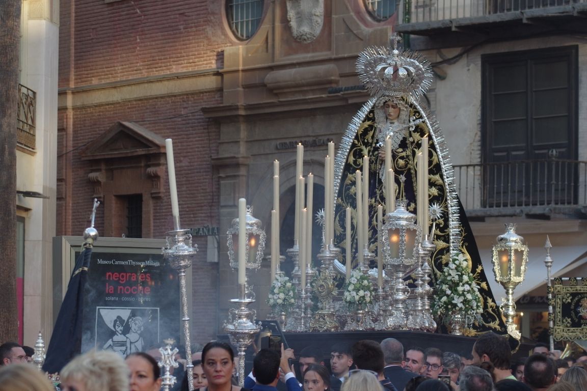 La procesión de la Esclavitud Dolorosa, en imágenes