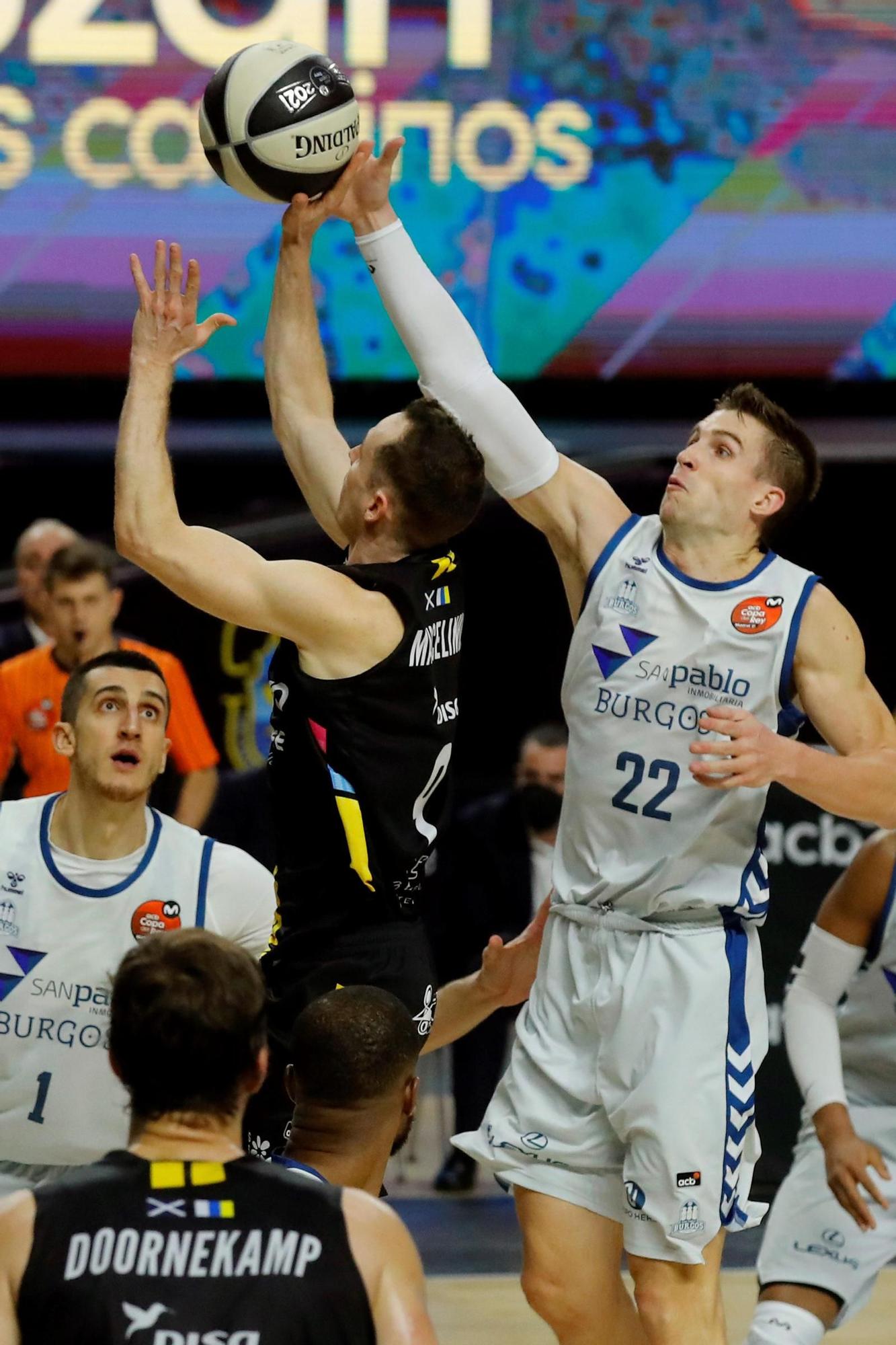 El Lenovo Tenerife acaba con el sueño burgalés en la Copa del Rey (87-76)