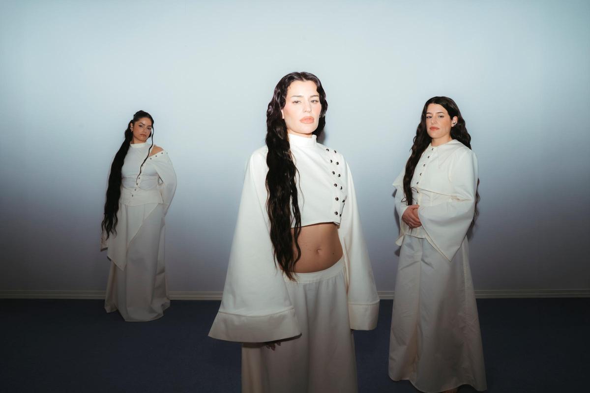 Tanxugueiras, nunha foto promocional para "O cuarto", o novo disco que publicarán este ano.