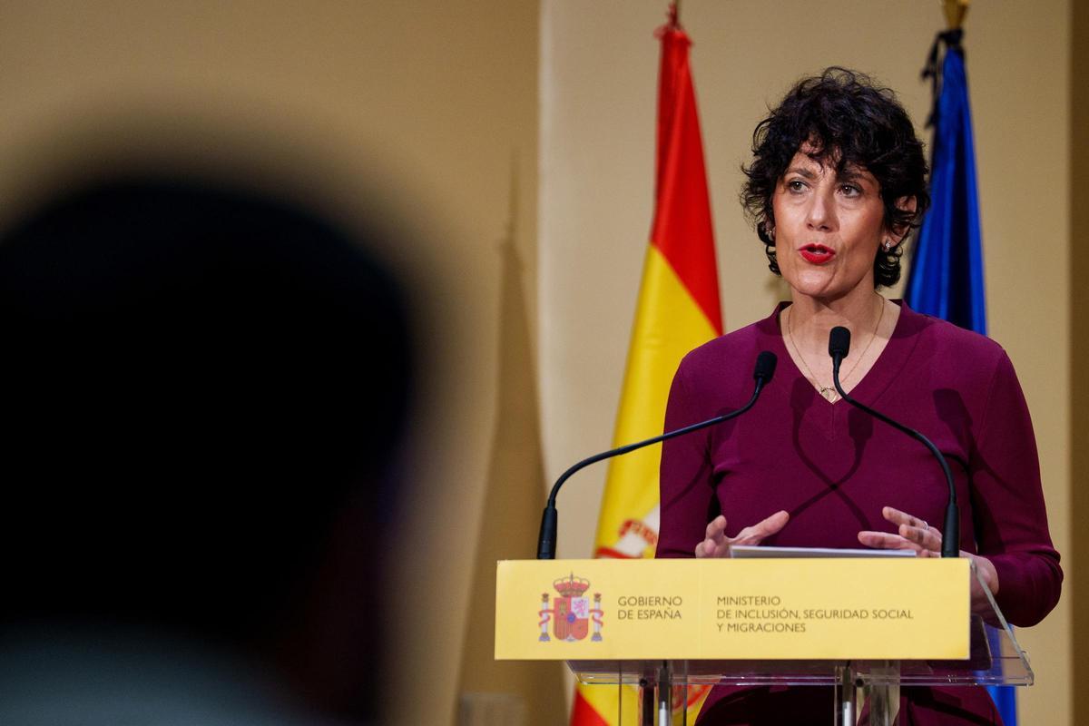 La ministra de Inclusión, Seguridad Social y Migraciones, Elma Saiz