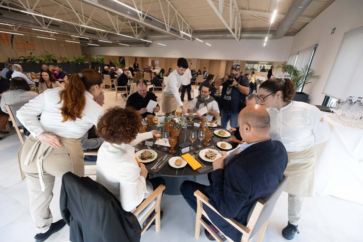 Delicatessen en la primera comida de la Escola d’Hoteleria de Ibiza
