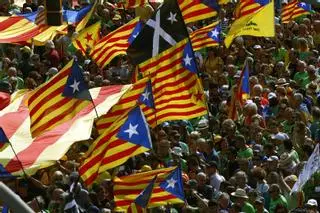 Los independentistas reúnen apenas a 70.000 personas en las cinco concentraciones de la Diada