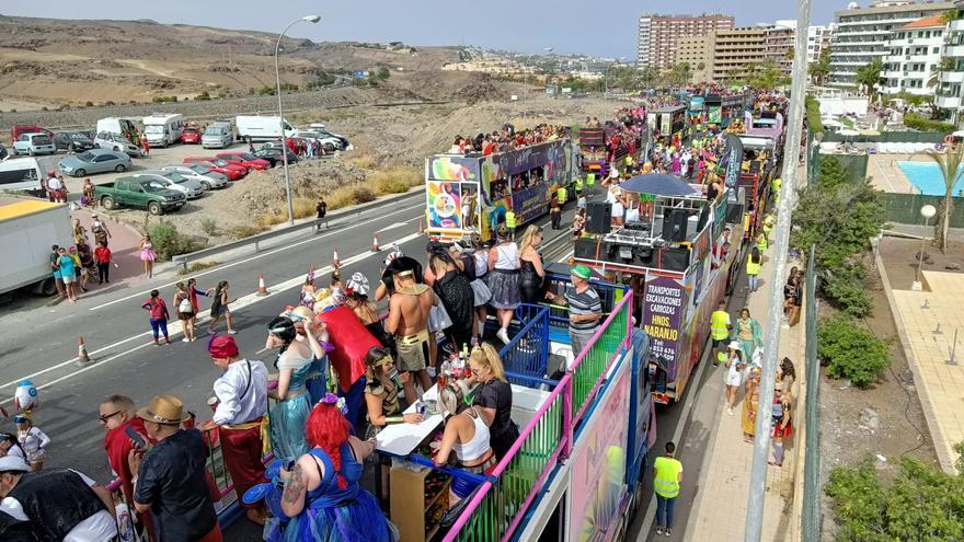 Maspalomas sale a la calle para celebrar su Cabalgata del Carnaval