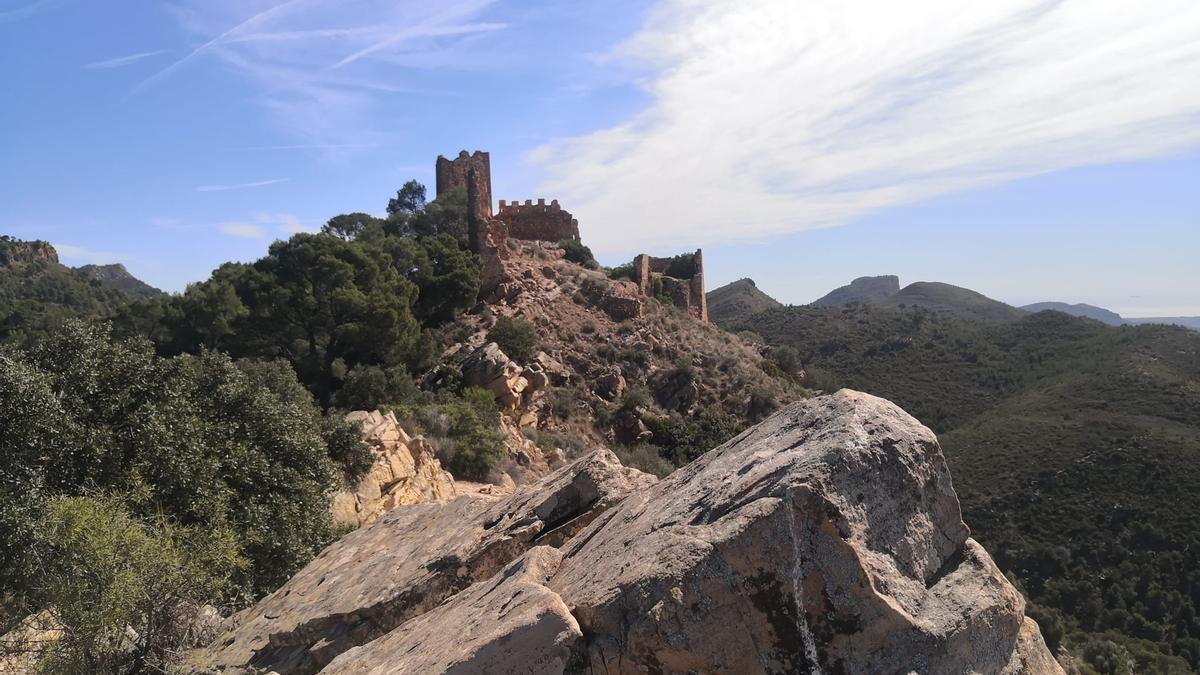 En la excursión también se visitará el castillo de Serra.