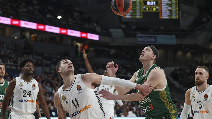 El Zalgiris agrava la crisis de un Real Madrid a la deriva