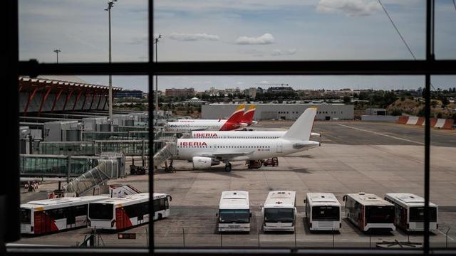 Iberia Express estudiará las reivindicaciones de USO y dará una respuesta en una semana.