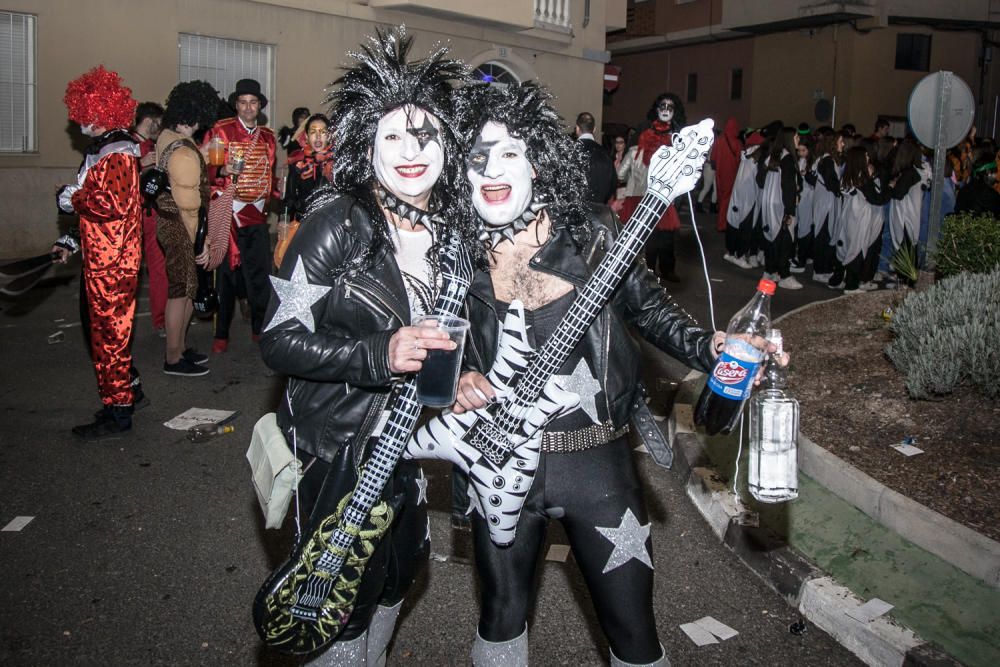 Muro se viste de color con su tradicional carnaval