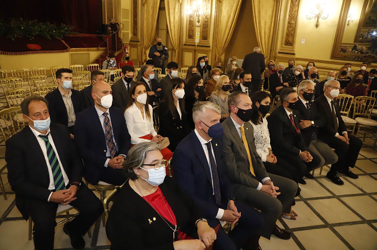 Toma de posesión de la junta directiva del Colegio de Médicos de Córdoba