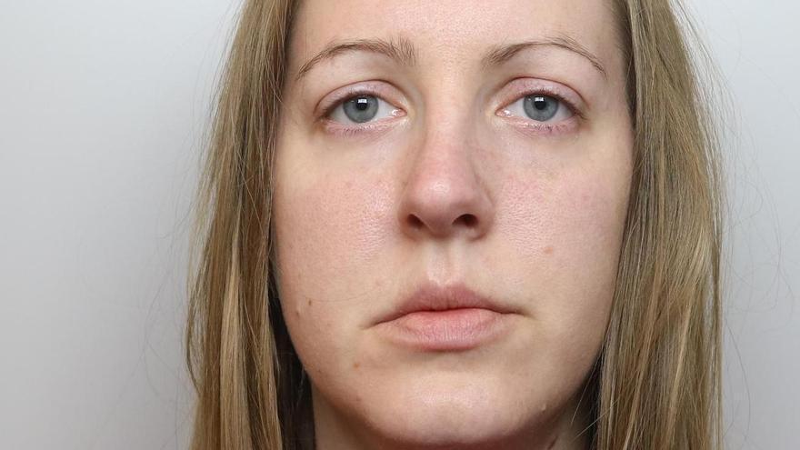 La enfermera británica culpable de asesinar a siete bebés volvió &quot;fuera de control&quot; de Ibiza