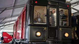 Barcelona inaugura una exposición de trenes históricos para celebrar el centenario del metro