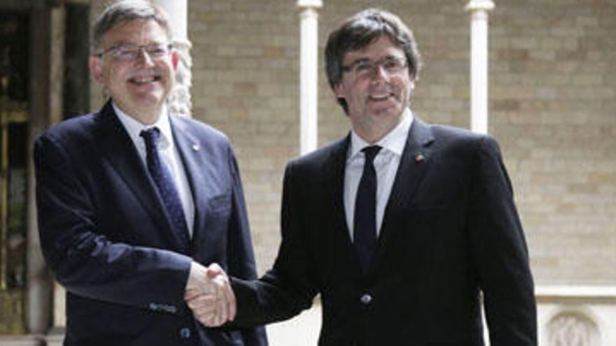 Puig y Puigdemont, en su encuentro en Barcelona en mayo pasado.