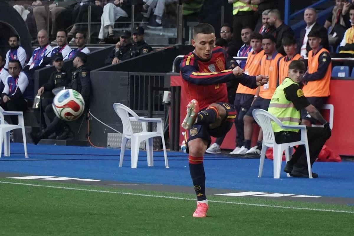 1-1 | España se conforma con un empate plomizo ante Irak en Riazor